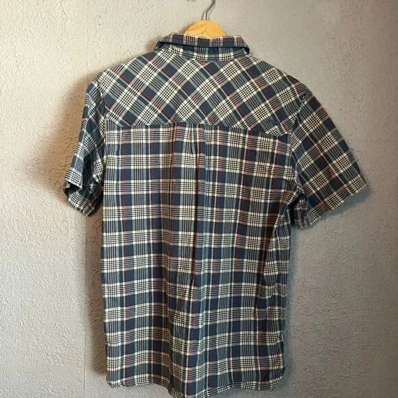 Mountain Khakis Men’s Classic Fit Short Sleeve Button Down Size Small - Picture 5 of 5